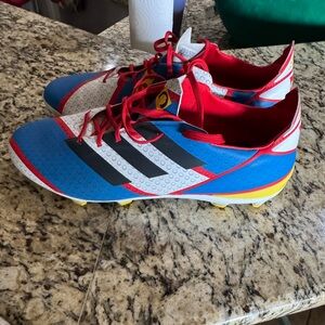 Adidas Lego cleats
Worn once, just don’t fit
Men’s 8 women’s 9.5  youth 7Y